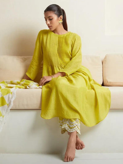 Lemon Color  Kurta With  Heavy  Embroidered Pants & Malmal Dupatta